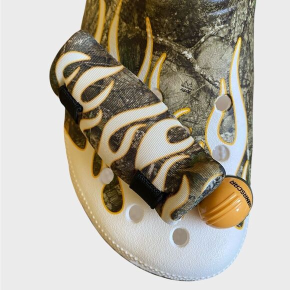 NEW Crocs Nascar Realtree Classic Clogs Size Men's 9 Women's 11 Camo Racing - Picture 5 of 13